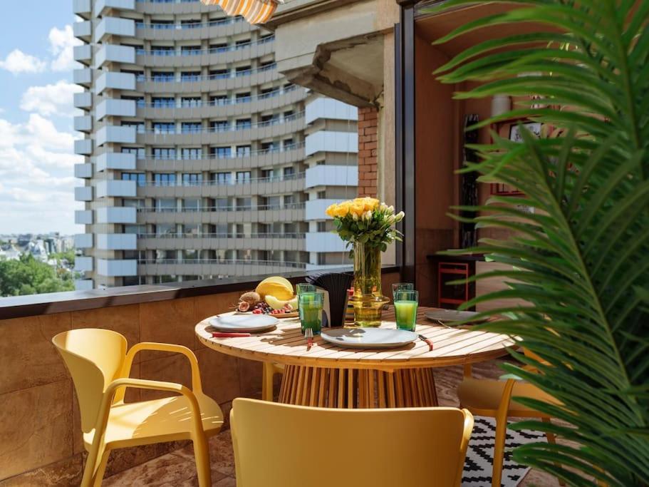 Terrasse Des Plongeurs Apartment บูคาเรสต์ ภายนอก รูปภาพ